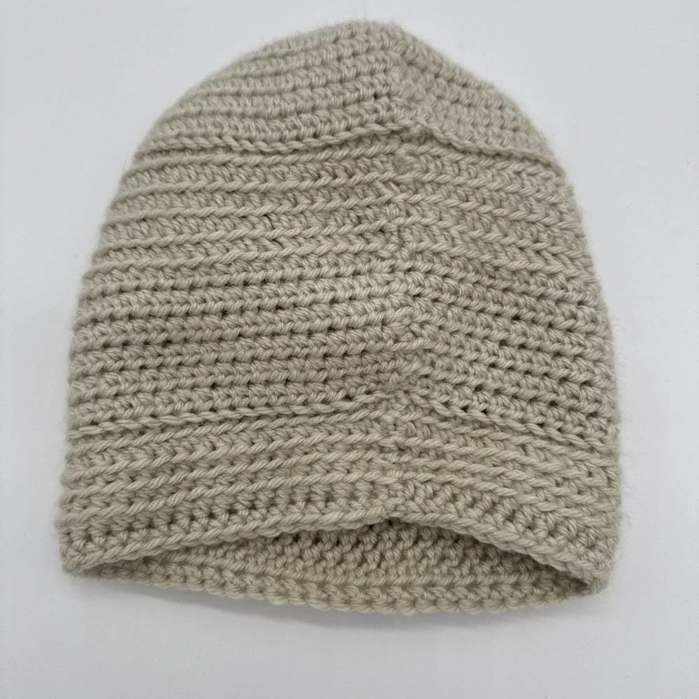 Girls Winter Knitted Beanie Cap With Flower ANd Pearl Petal